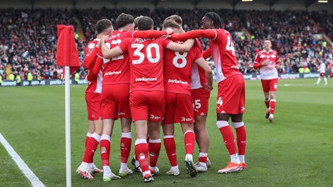 REDS BOOK PLAY-OFF PLACE